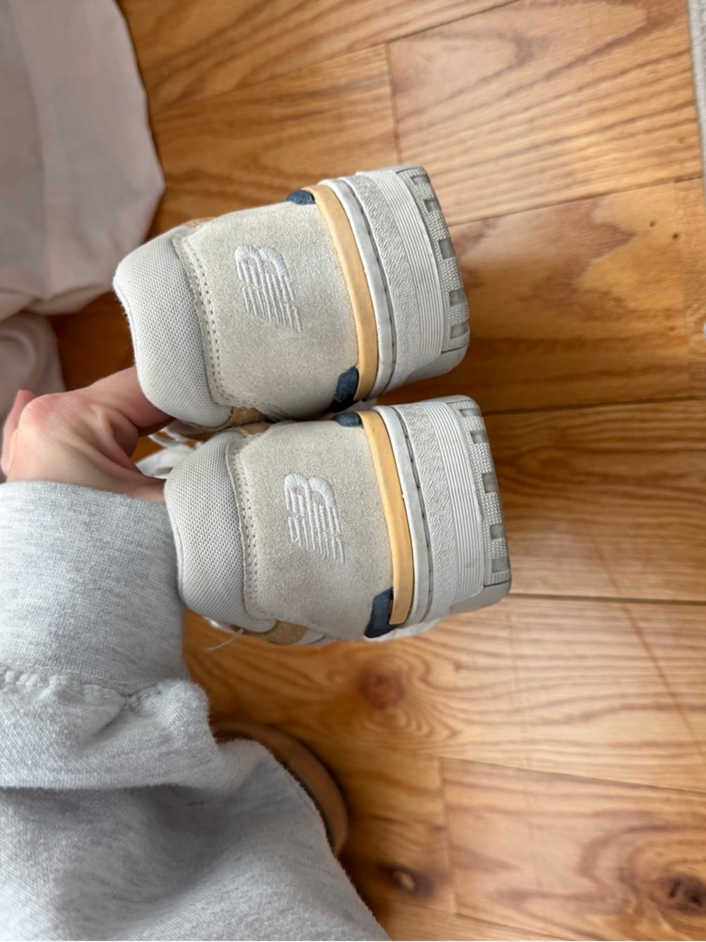 Women’s New Balance 550 - Picture 5 of 7